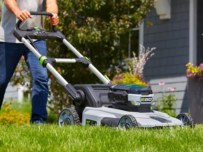 Top 10 best gardening and landscaping tools in 2023