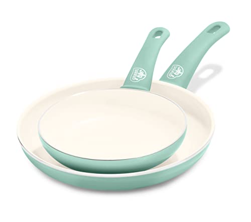 The best light weight: GreenLife Soft Grip ceramic non-stick cookware set